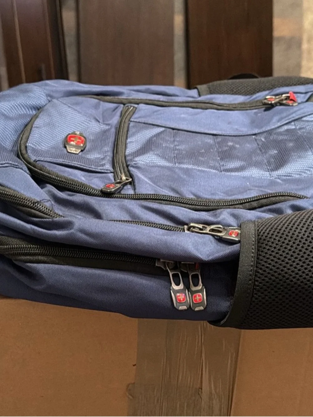 SwissGear Blue Men's Commuter Laptop Backpack with Red Accents